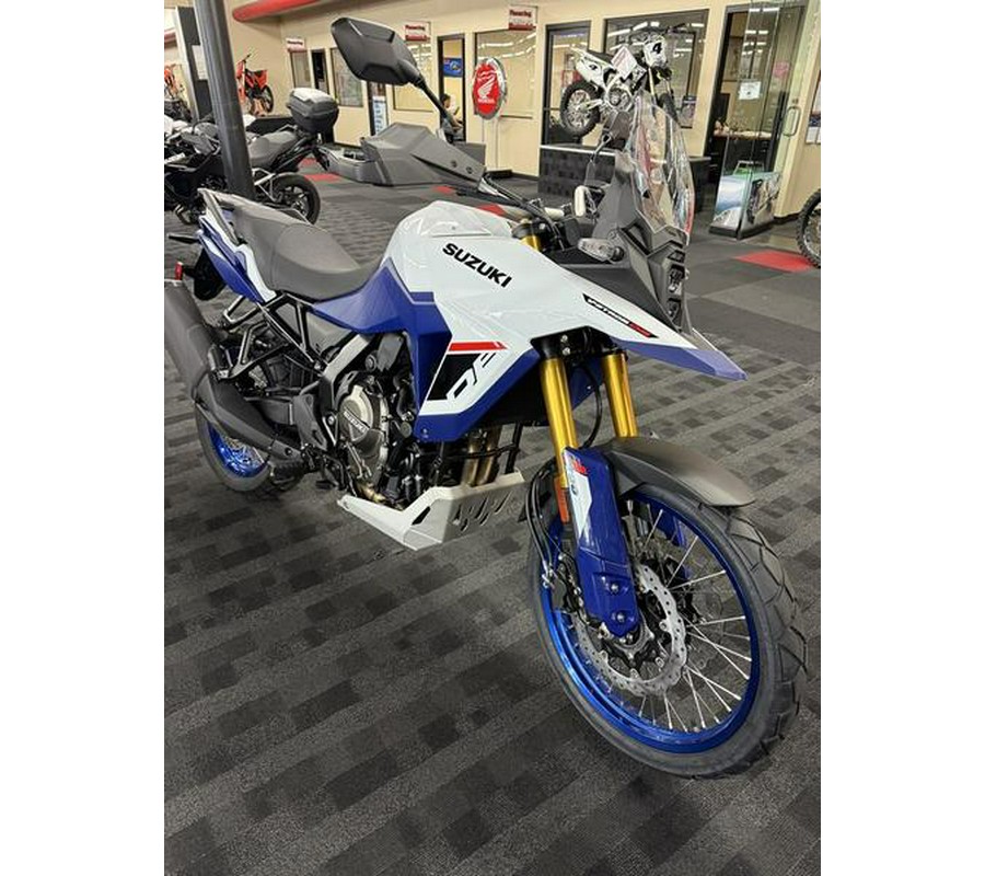 2025 Suzuki V-Strom 800DE Adventure