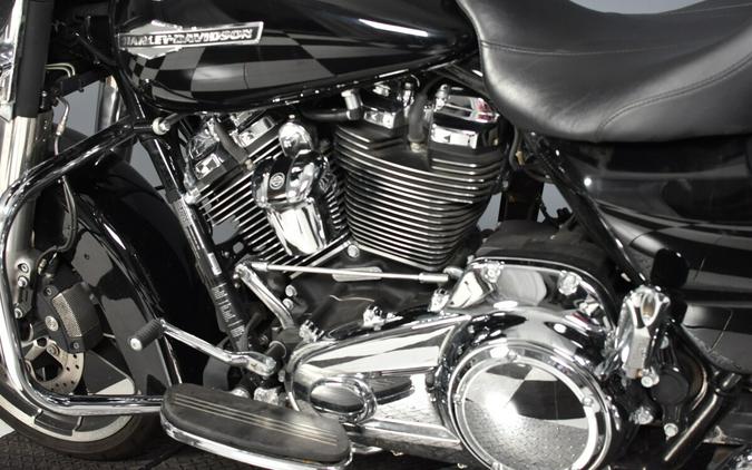 2022 Harley-Davidson Street Glide