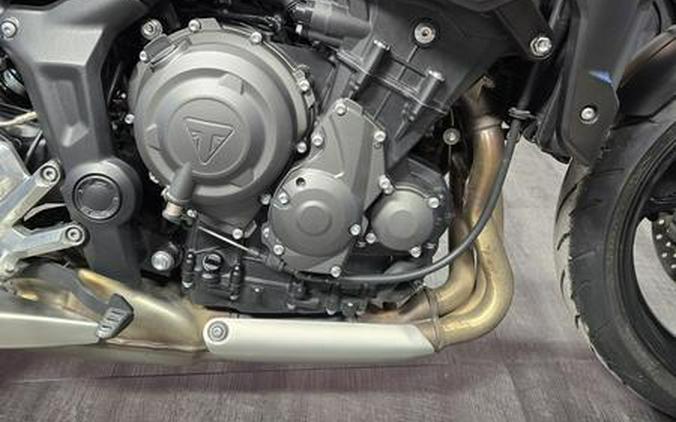 2023 Triumph TRIDENT 660.