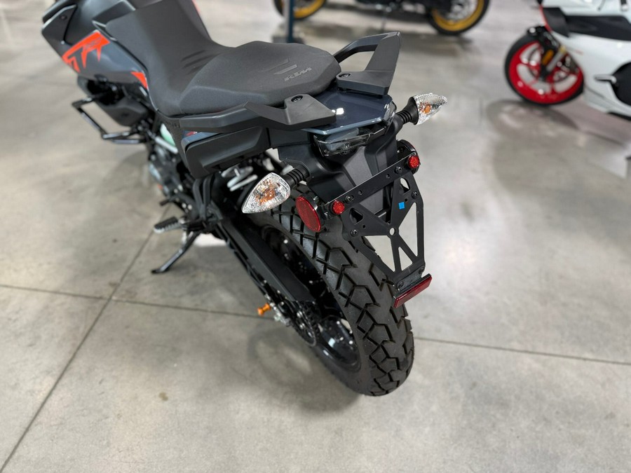 2022 KTM Adventure 390