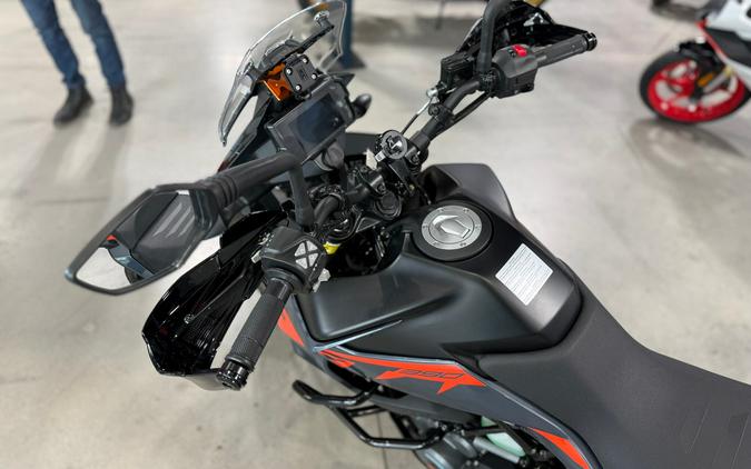 2022 KTM Adventure