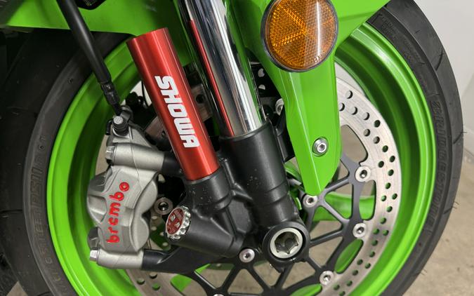 2024 Kawasaki Ninja ZX-10R 40th Anniversary Edition ABS Lime Green/Pearl Crystal White/Blue - 012331