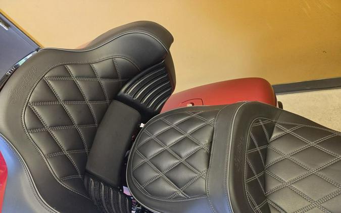 2022 Indian Pursuit Dark Horse With Premium Package Ruby MetallicBlack