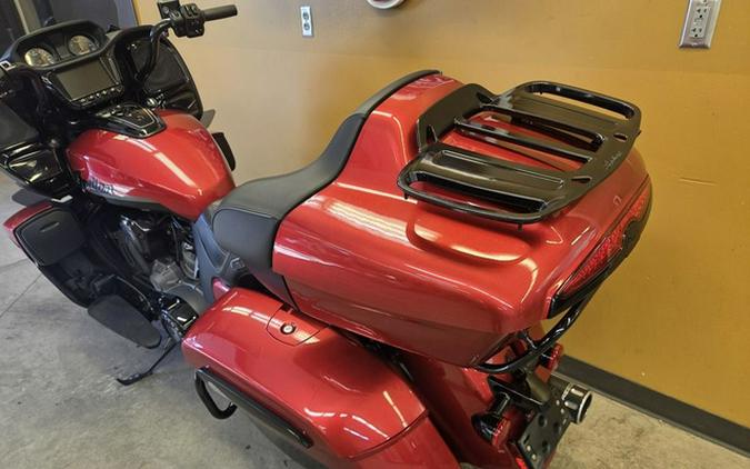 2022 Indian Pursuit Dark Horse With Premium Package Ruby MetallicBlack