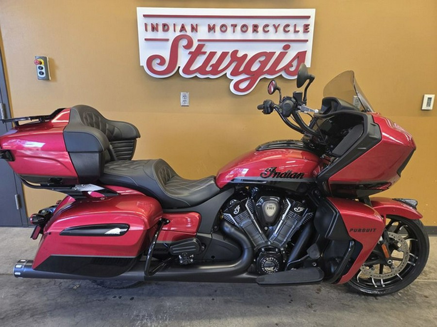 2022 Indian Pursuit Dark Horse With Premium Package Ruby MetallicBlack