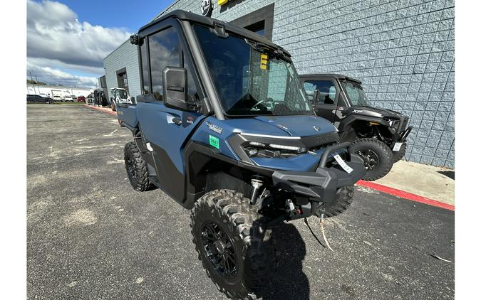 2026 DEFENDER LIMITED CAB HD11 - Can-Am