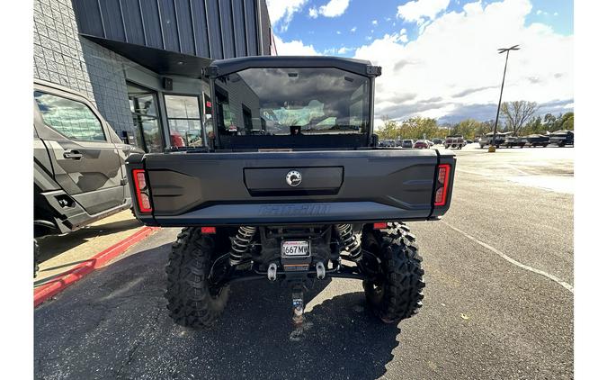 2026 DEFENDER LIMITED CAB HD11 - Can-Am