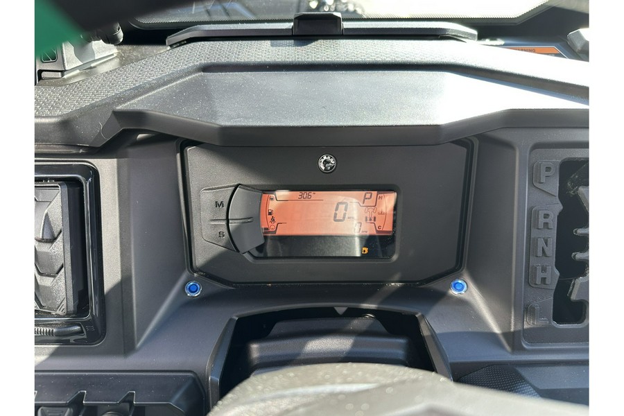 2026 DEFENDER LIMITED CAB HD11 - Can-Am