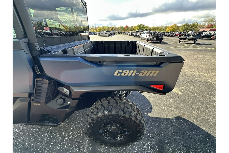 2026 DEFENDER LIMITED CAB HD11 - Can-Am