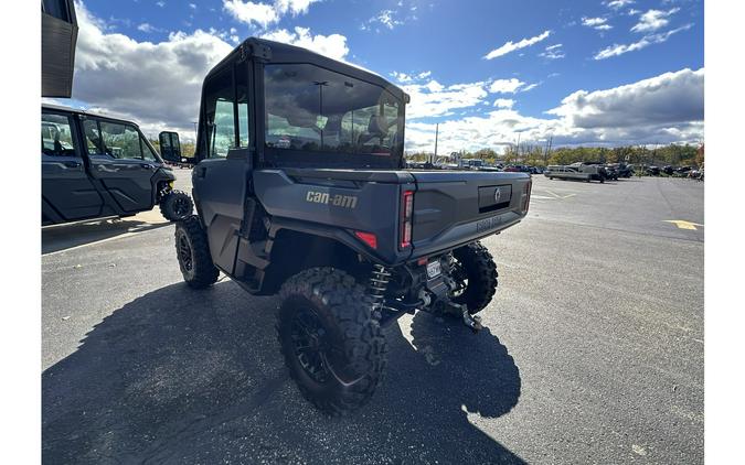 2026 DEFENDER LIMITED CAB HD11 - Can-Am