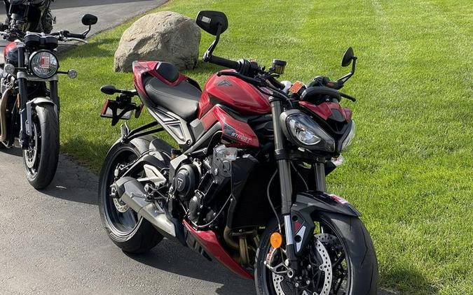 2024 Triumph Street Triple 765 RS Carnival Red