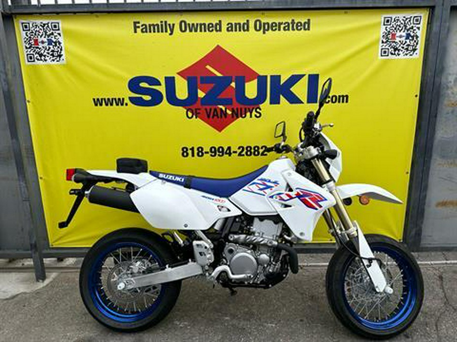 2023 Suzuki DR-Z400SM