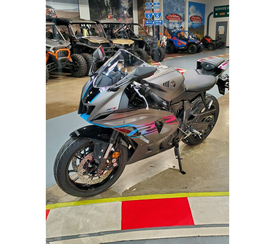 2024 Yamaha YZF-R7