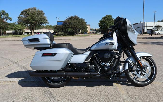 2023 Harley-Davidson CVO Street Glide