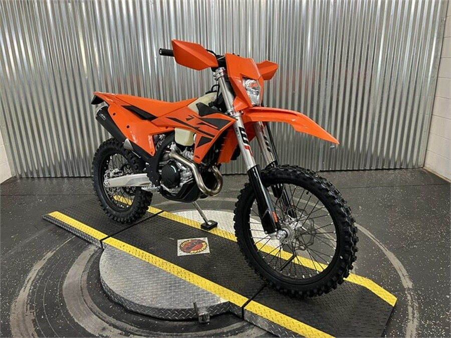 2025 KTM 450 XCF-W