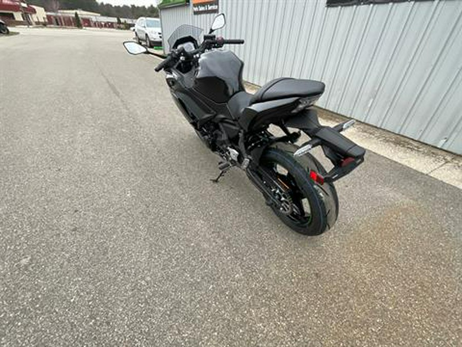 2025 Kawasaki Ninja 650