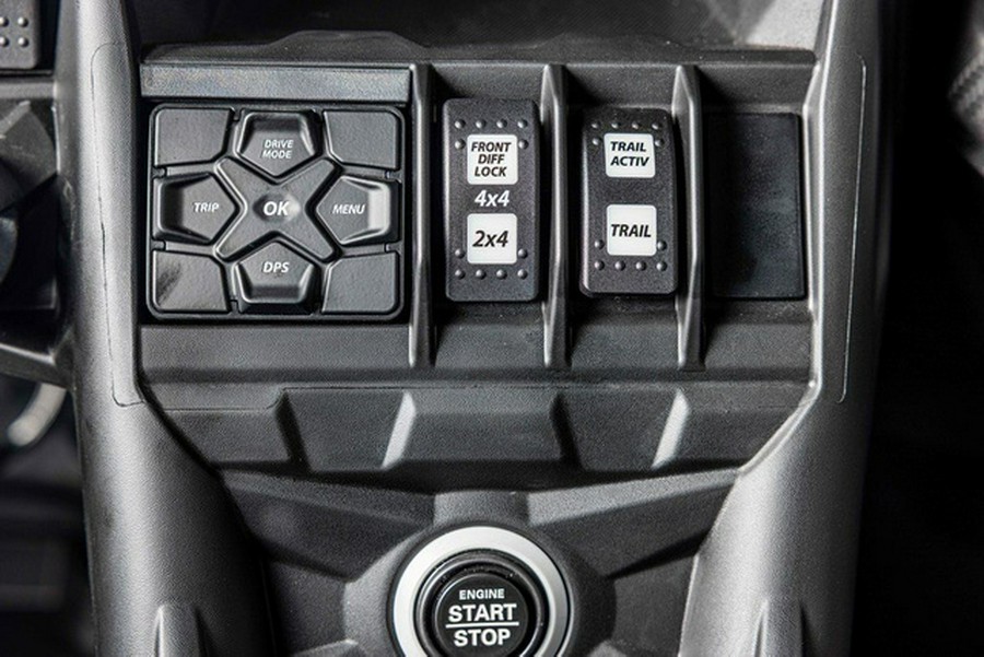 2026 Can-Am Maverick X3 X rs Turbo RR Triple Black_7.6 in.