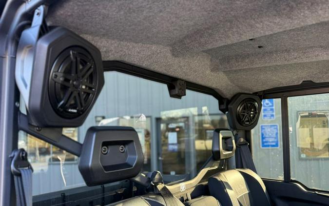 2026 Can-Am Defender MAX Limited HD11 White