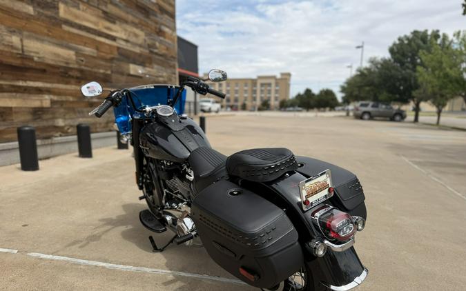 2026 Harley-Davidson® Heritage Classic Midnight Ember w/Laced Wheels