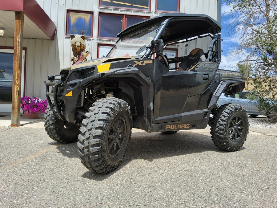 2022 POLARIS GENERAL XP 1000 DELUXE - BLACK CRYSTAL Black Crystal - UU4014