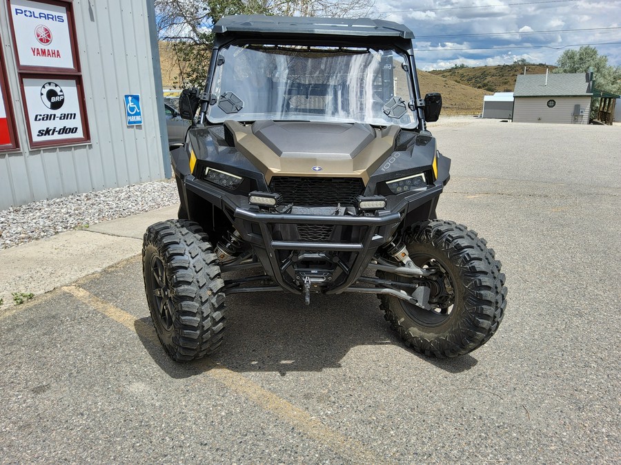 2022 POLARIS GENERAL XP 1000 DELUXE - BLACK CRYSTAL Black Crystal - UU4014