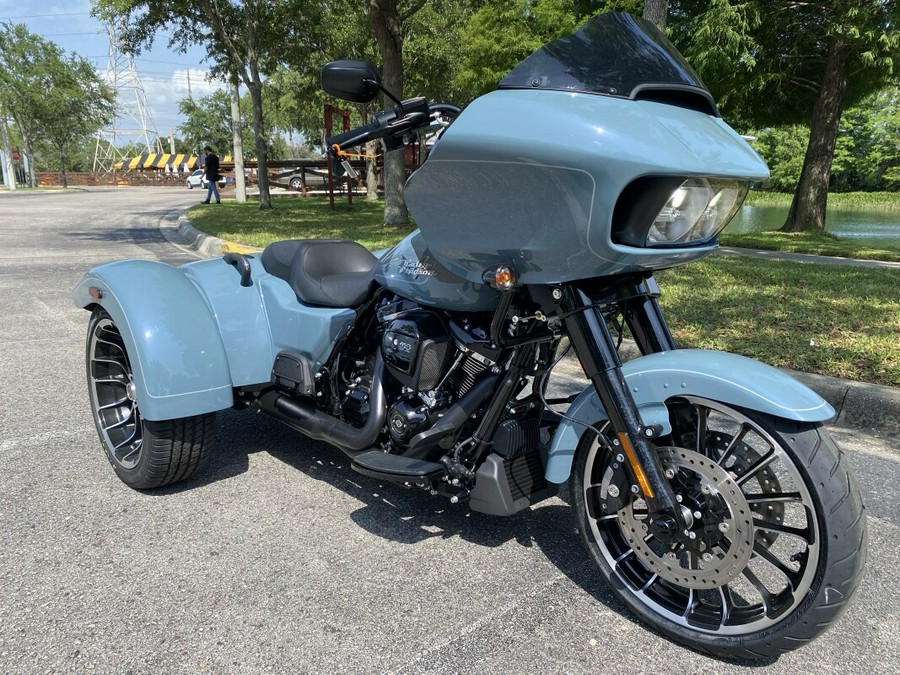 Harley-Davidson 2024 Road Glide 3