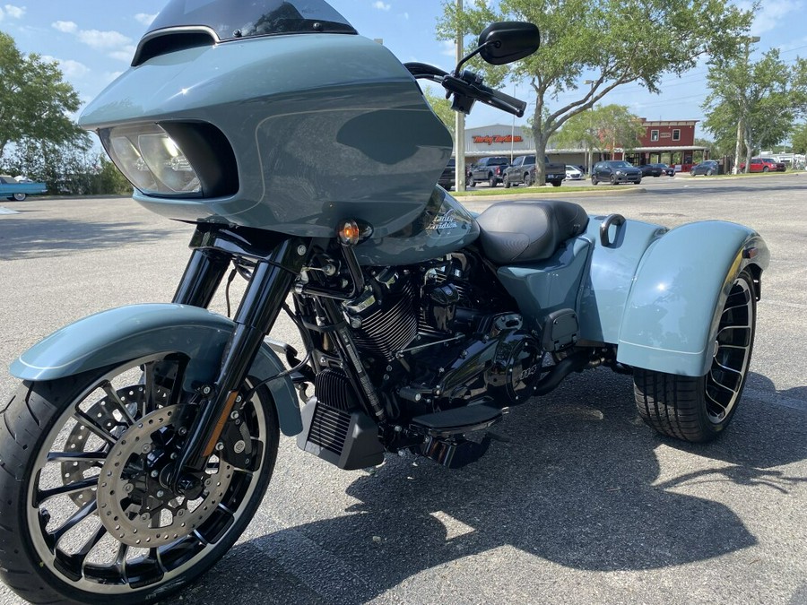 Harley-Davidson 2024 Road Glide 3