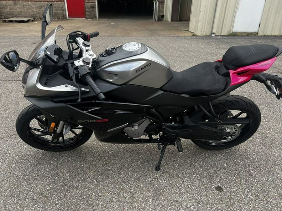 2025 CFMOTO 300SS
