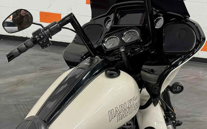 2023 HARLEY DAVIDSON ROAD GLIDE ST