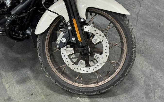 2023 HARLEY DAVIDSON ROAD GLIDE ST