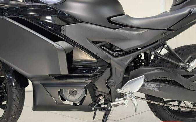 2025 Yamaha YZF R3