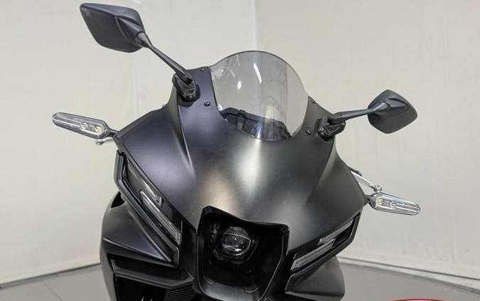 2025 Yamaha YZF R3