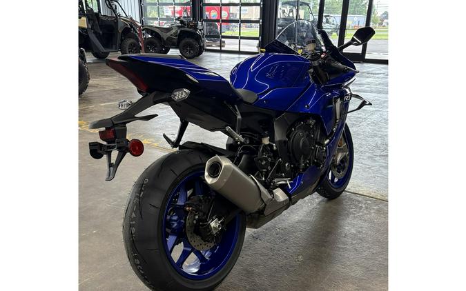 2026 YZF-R1 - Yamaha