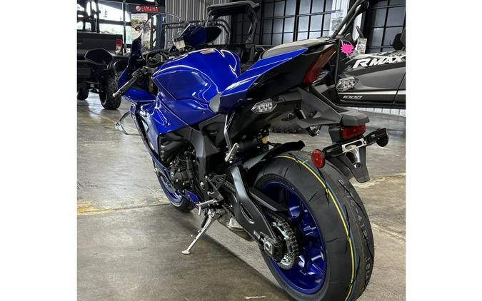 2026 YZF-R1 - Yamaha