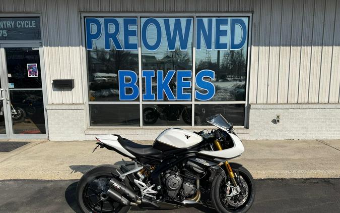 2023 Triumph Speed Triple 1200 RR