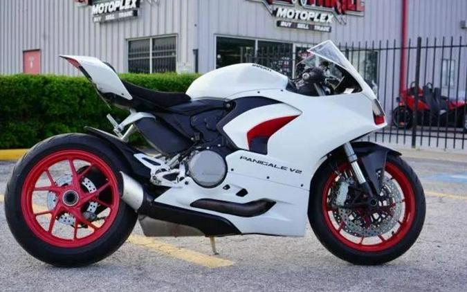 2022 Ducati Panigale V2