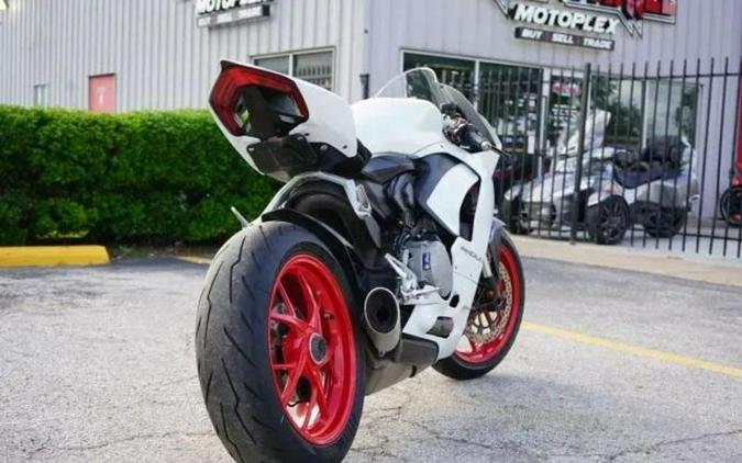 2022 Ducati Panigale V2
