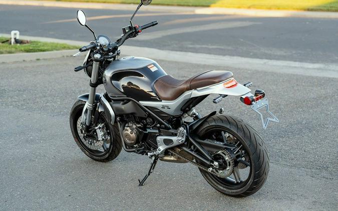 2023 QJMotor SRV550 silver