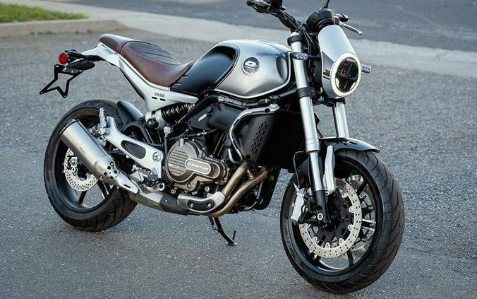 2023 QJMotor SRV550 silver