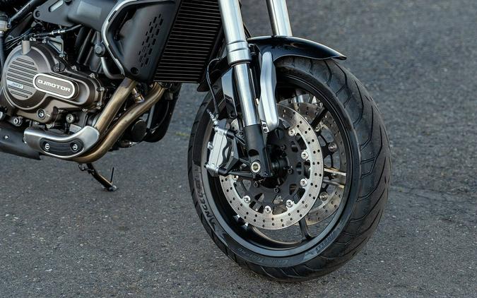 2023 QJMotor SRV550 silver