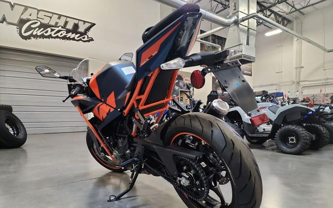 2023 KTM RC 390