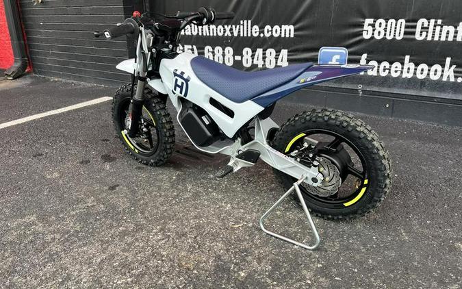 2024 Husqvarna® EE 2