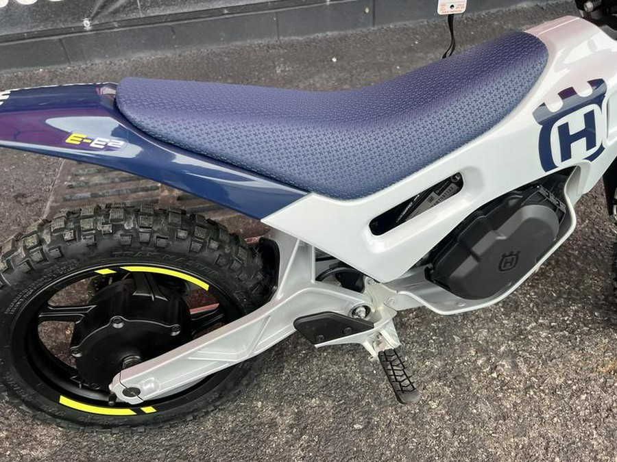 2024 Husqvarna® EE 2