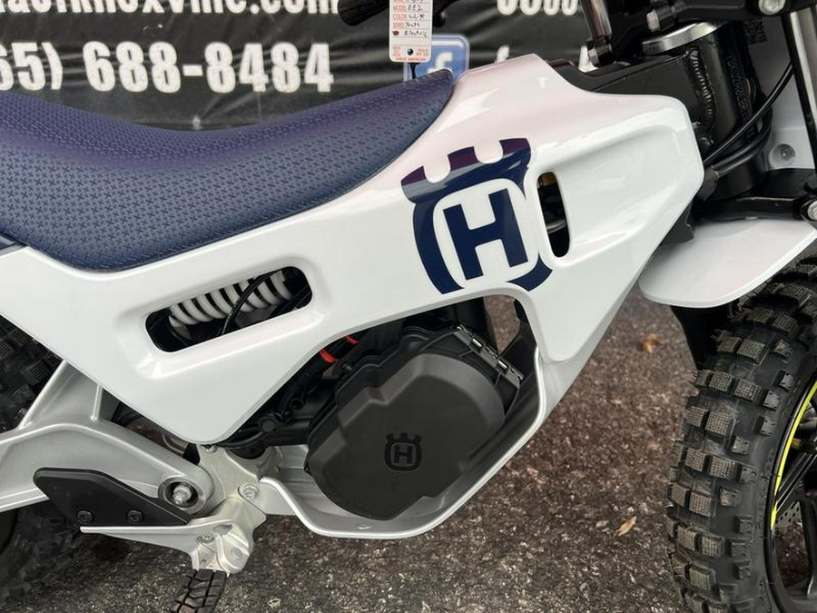 2024 Husqvarna® EE 2