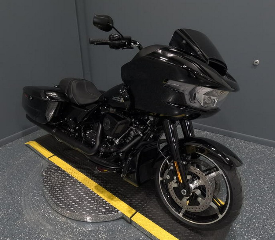 2024 Harley-Davidson® FLTRX - Road Glide®