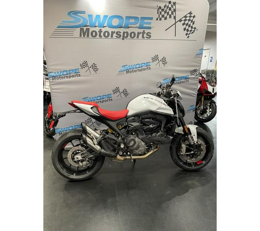 2024 Ducati Monster Plus