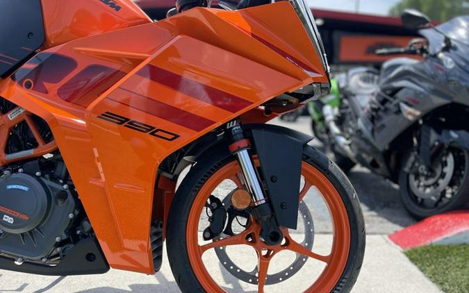 2024 KTM RC 390