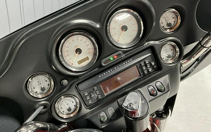 2009 Harley-Davidson FLHX - Street Glide