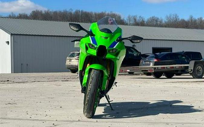 2024 Kawasaki Ninja ZX-10R 40th Anniversary Edition ABS