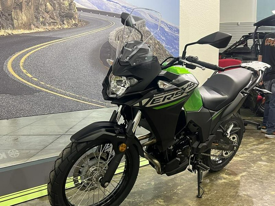 2025 Kawasaki Versys®-X 300 ABS